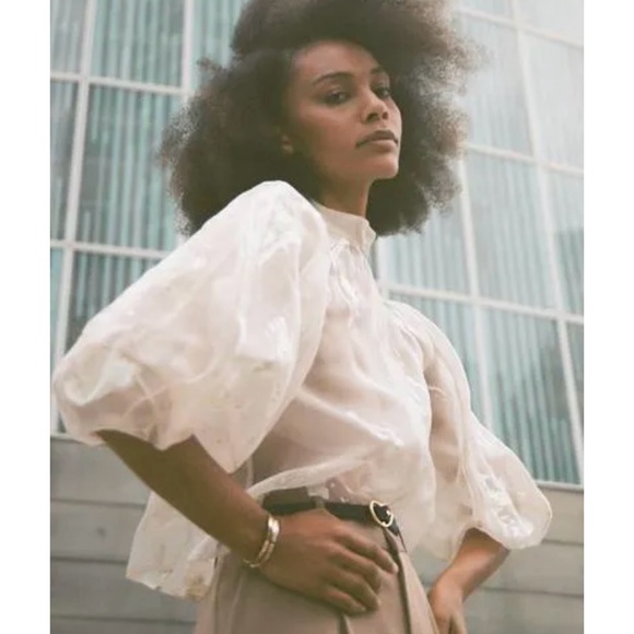 Kamperett Meiere Blouse - Picture 1 of 13